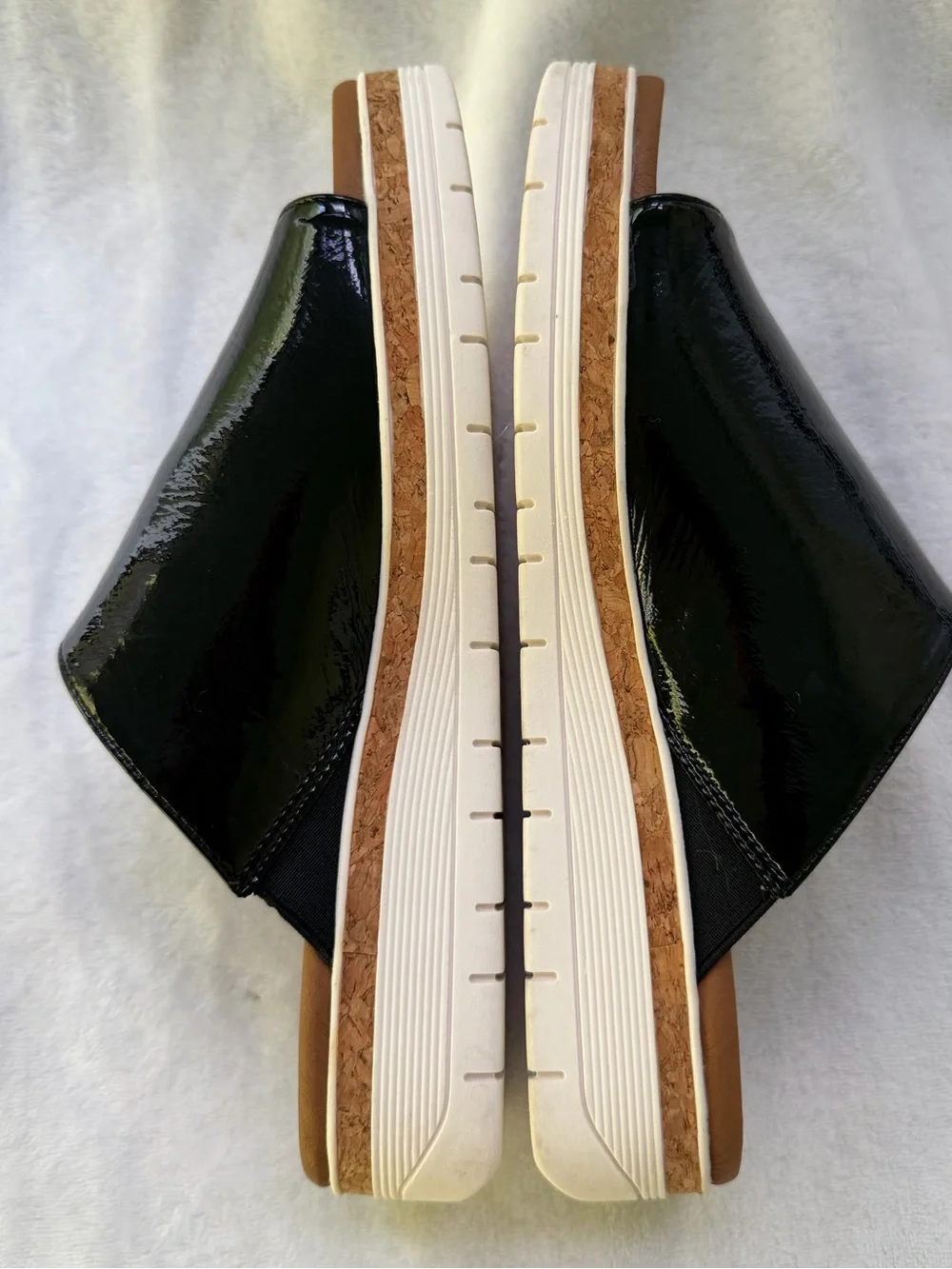 ADRIENNE VITTADINI Sport Provence Sandals Faux Black Patent Leather Size 9